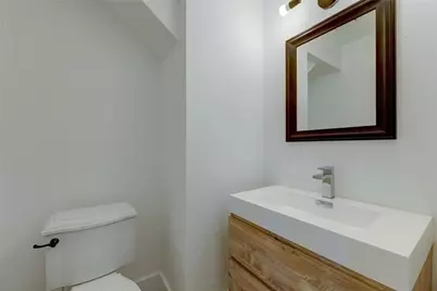 4602 Everest Lane, Austin, TX 78727 - Photo 15