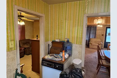 823 N Ellis Street, Giddings, TX 78942 - Photo 13