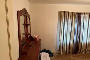 823 N Ellis St, Giddings, TX 78942 - Photo 25