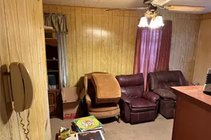 823 N Ellis St, Giddings, TX 78942 - Photo 15