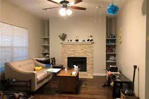 203 E 31st St, Austin, TX 78705 - Photo 7