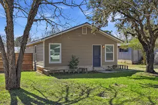 108 Irene St, Elgin, TX 78621 - Photo 23