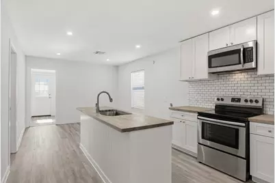 108 Irene Street, Elgin, TX 78621 - Photo 11