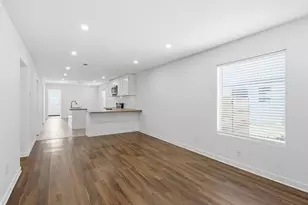 108 Irene St, Elgin, TX 78621 - Photo 5