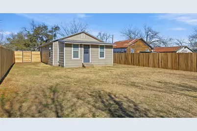 108 Irene Street, Elgin, TX 78621 - Photo 27