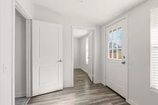 108 Irene St, Elgin, TX 78621 - Photo 23