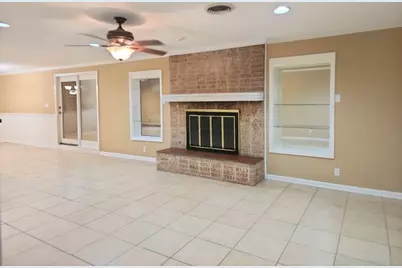 807 Country Club Road, Georgetown, TX 78628 - Photo 5