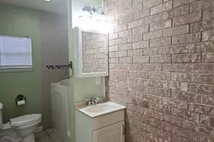 807 Country Club Rd, Georgetown, TX 78628 - Photo 19