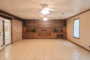 807 Country Club Rd, Georgetown, TX 78628 - Photo 13