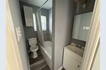 1709 Deloney Street, Austin, TX 78721 - Photo 9