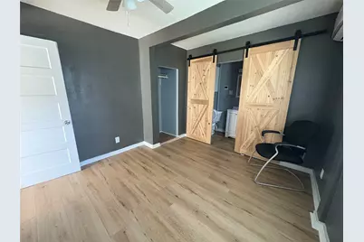 1709 Deloney Street, Austin, TX 78721 - Photo 11