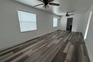 1709 Deloney St, Austin, TX 78721 - Photo 3