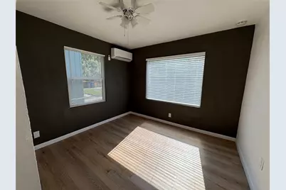 1709 Deloney Street, Austin, TX 78721 - Photo 7