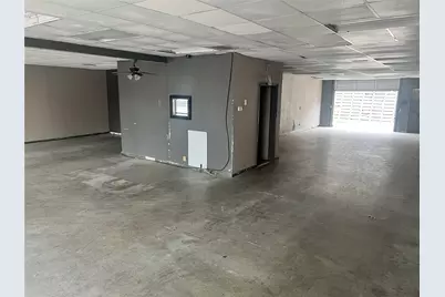 4700 Loyola Lane #118-119, Austin, TX 78723 - Photo 3