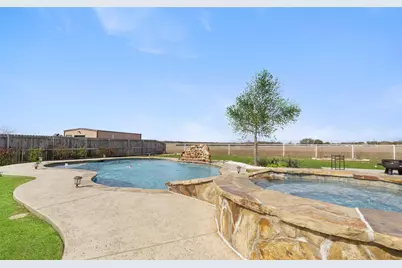 11010 La Paloma Loop W, Salado, TX 76571 - Photo 3