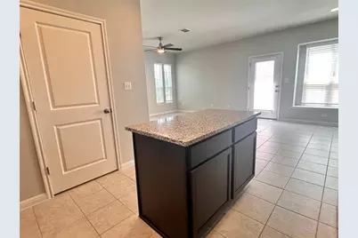137 Rustic Glen Drive, San Marcos, TX 78666 - Photo 7