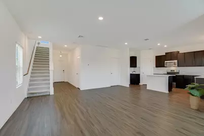 561 Greatest Gift Way, Jarrell, TX 76537 - Photo 5