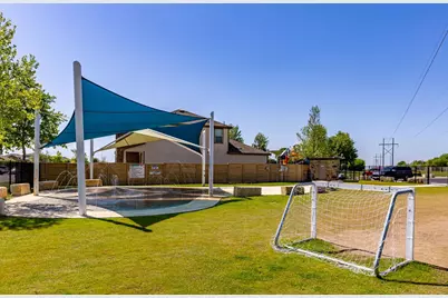 561 Greatest Gift Way, Jarrell, TX 76537 - Photo 29