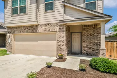 561 Greatest Gift Way, Jarrell, TX 76537 - Photo 3