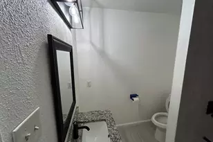 1118 Brookswood Ave E, Austin, TX 78721 - Photo 15