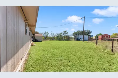 1415 Bee Lane, Tow, TX 78672 - Photo 17