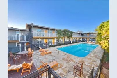 2401 Manor Road #132A, Austin, TX 78722 - Photo 9