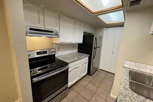 1702 Cinnamon Path, Austin, TX 78704 - Photo 35