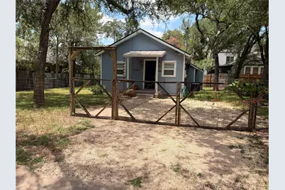 1182 Pandora Street, Austin, TX 78702 - Photo 17