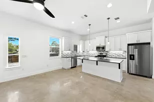6213 Felix Ave, Austin, TX 78741 - Photo 7
