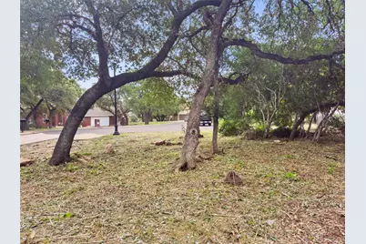 105 Yaupon Court, San Marcos, TX 78666 - Photo 11