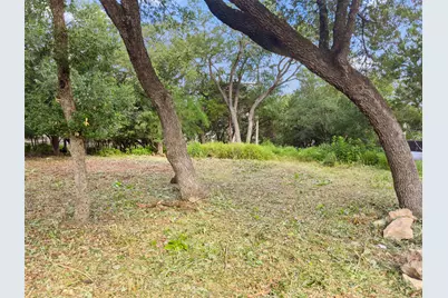 105 Yaupon Court, San Marcos, TX 78666 - Photo 3