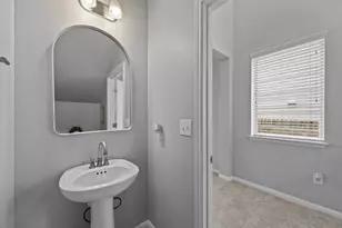 230 Eagle Brook Ln, Buda, TX 78610 - Photo 11