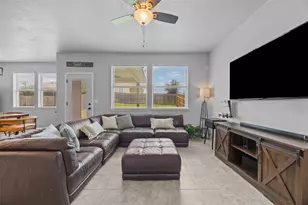 230 Eagle Brook Ln, Buda, TX 78610 - Photo 5