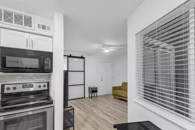 1840 Burton Drive #184, Austin, TX 78741 - Photo 3