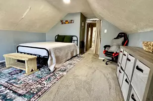 802 Hudgins St, Smithville, TX 78957 - Photo 21