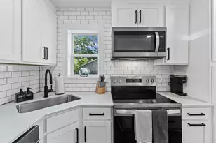 901 N Church St, Georgetown, TX 78626 - Photo 9