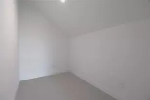 286 Orleanian Dr, Buda, TX 78610 - Photo 17