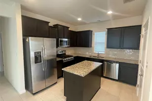 1166 Esplanade Pkwy, San Marcos, TX 78666 - Photo 3