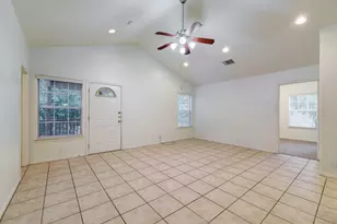 106 E 46th St, Austin, TX 78751 - Photo 3