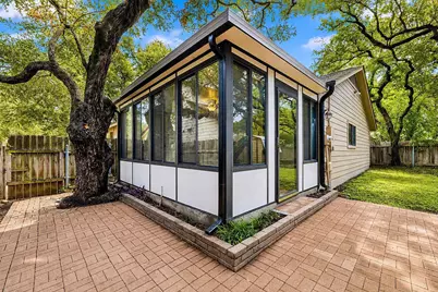 7003 Tesoro Trail, Austin, TX 78729 - Photo 15