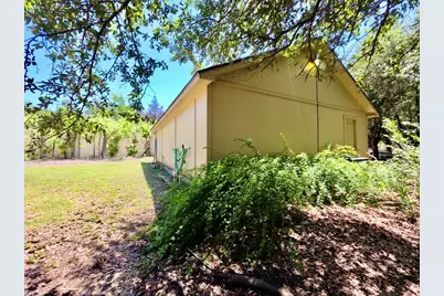1623 Breezy Cove, Round Rock, TX 78664 - Photo 21