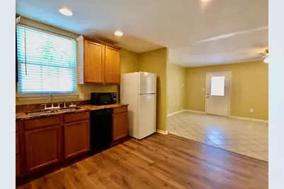 1623 Breezy Cove, Round Rock, TX 78664 - Photo 7