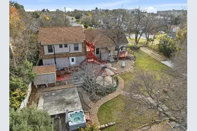 111 E 2nd Street, Georgetown, TX 78626 - Photo 33