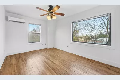 111 E 2nd Street, Georgetown, TX 78626 - Photo 21