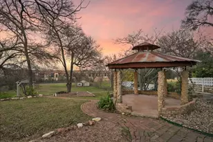 111 E 2nd St, Georgetown, TX 78626 - Photo 25