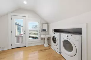 111 E 2nd St, Georgetown, TX 78626 - Photo 17