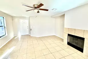 6721 Walkup Ln, Austin, TX 78747 - Photo 3