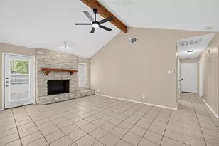 914 Garden Meadow Dr, Georgetown, TX 78628 - Photo 5