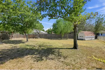 914 Garden Meadow Drive, Georgetown, TX 78628 - Photo 31