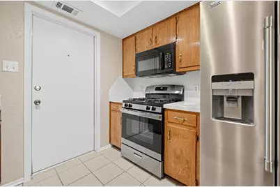 914 Garden Meadow Drive, Georgetown, TX 78628 - Photo 11